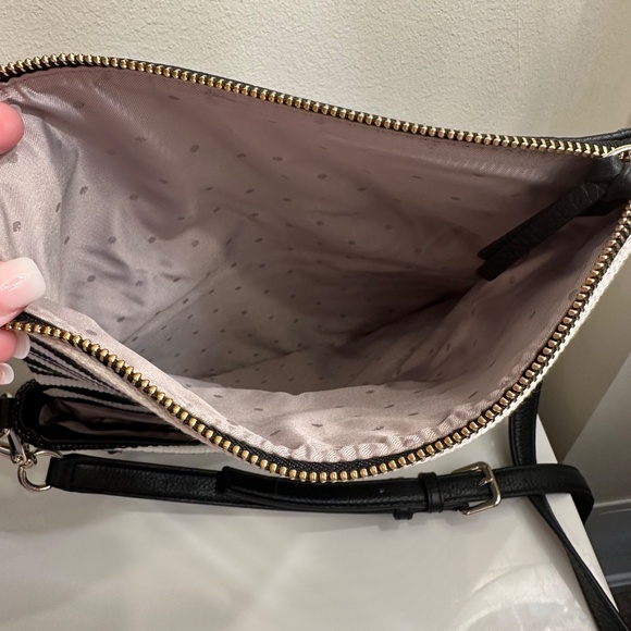Kate Spade Crossbody - Picture 5 of 5